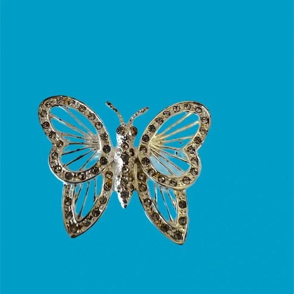 Vintage Signed ROMAN Silvertone Rhinestones BUTTERFLY Shape Pin Brooch - Picture 4 of 6